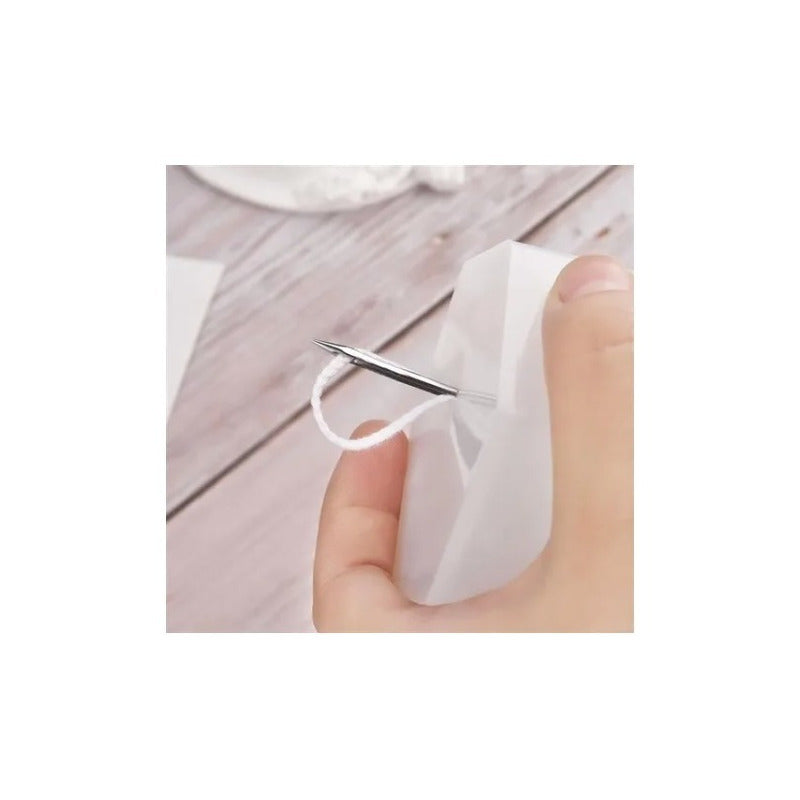 Set 2 Punzones De Costura Con Mango De Madera